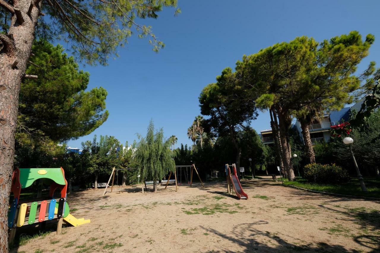 85 Avinguda De La Diputacio Lägenhet Cambrils Exteriör bild