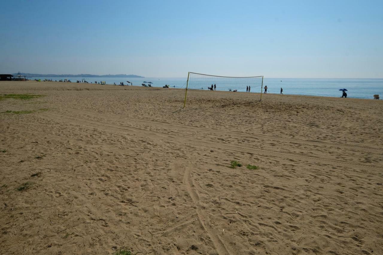 85 Avinguda De La Diputacio Lägenhet Cambrils Exteriör bild